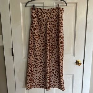 Silky Cheetah midi skirt